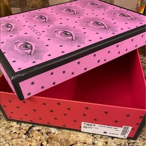 Pink Gucci box